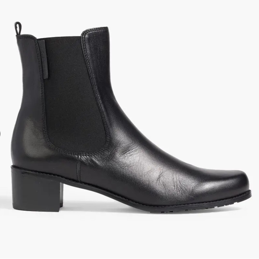 STUART WEITZMAN
Romper Leather Ankle Boots